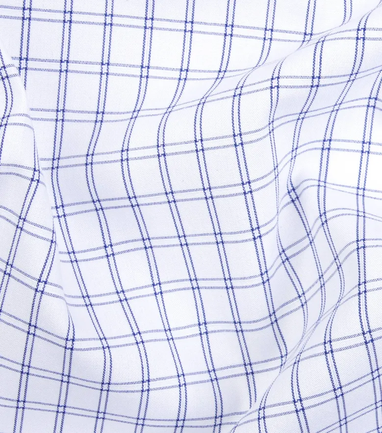 Camicia bianca in popeline facile da stirare