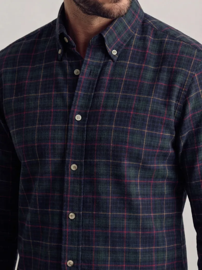 Camicia bianca in popeline facile da stirare