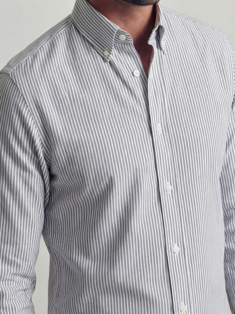 Camicia bianca in popeline facile da stirare