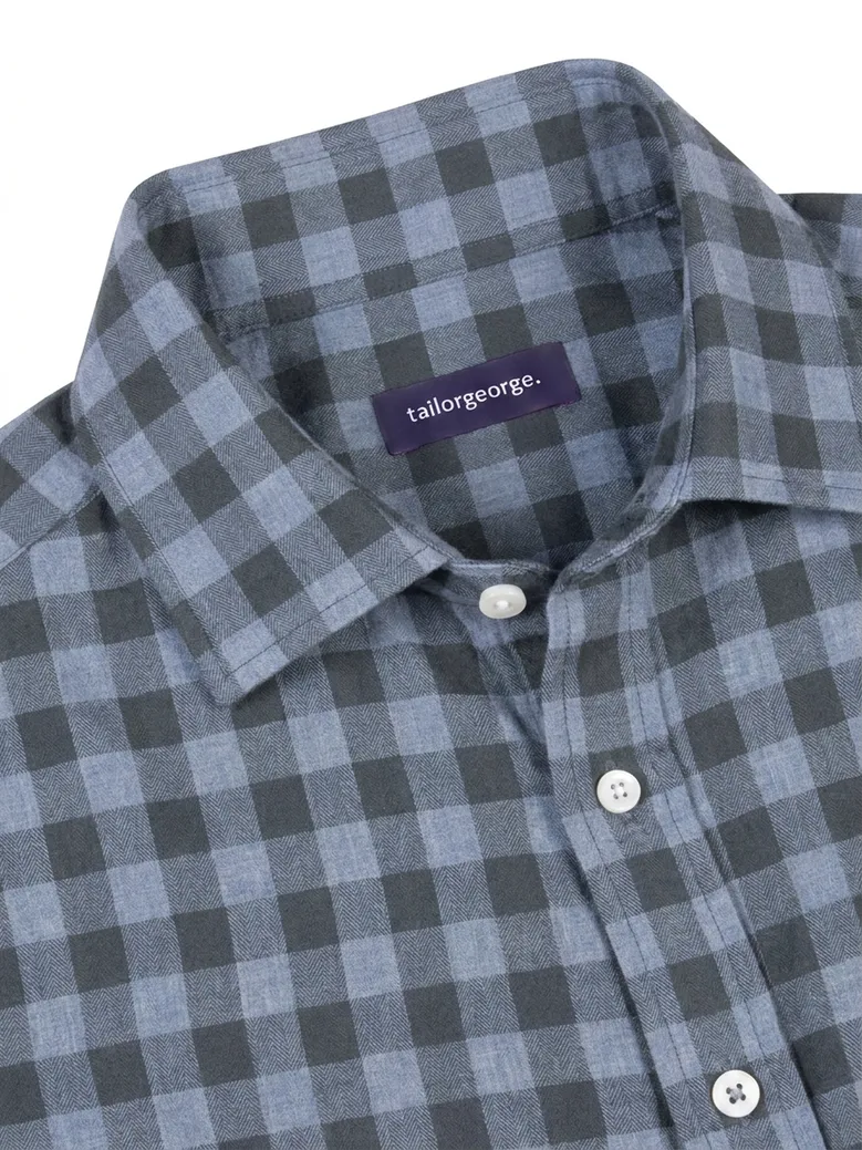Camicia bianca in popeline facile da stirare