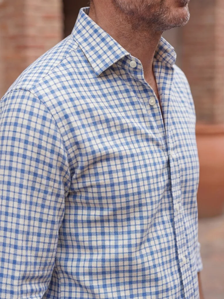 Camicia bianca in popeline facile da stirare