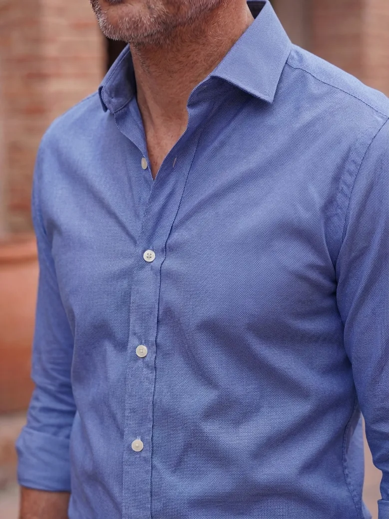 Camicia bianca in popeline facile da stirare